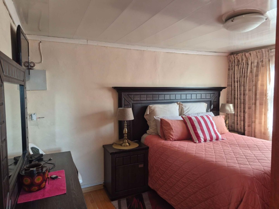 2 Bedroom Property for Sale in Kwazakhele Eastern Cape